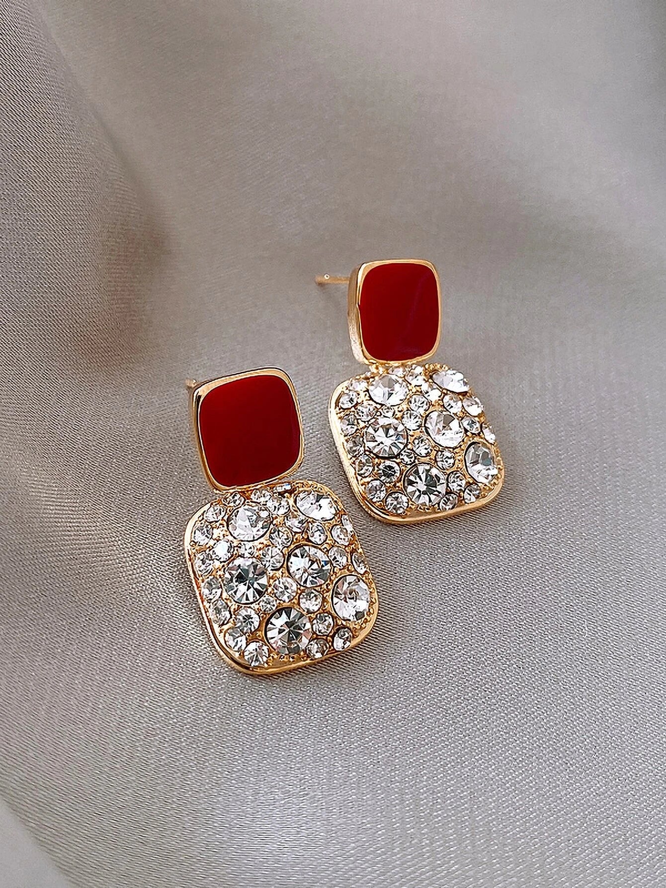 Rhinestone Geo Decor Earrings