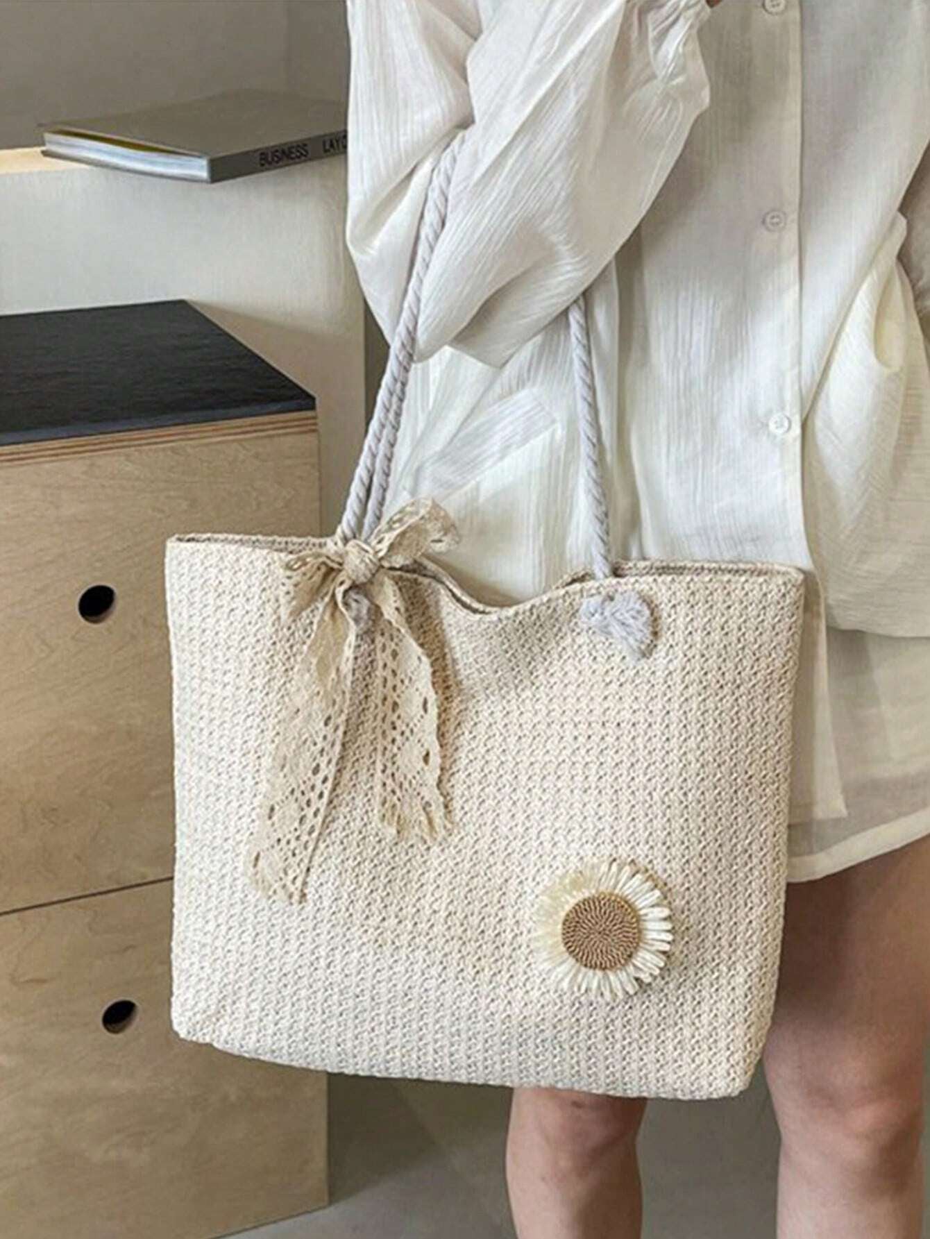 Summer Vibes Straw Tote Bag: Stylish, Lightweight, and Spacious for Travel, Beach, and Everyday Use