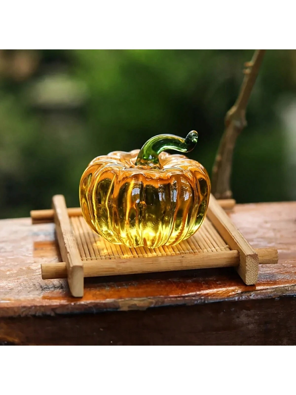 Handmade Glass Pumpkin Figurine Decor Collectible, Suitable for Home, Office, Living Room - Indoor & Outdoor Use, No Electricity Needed - Great for Christmas, Halloween, Birthday Gift