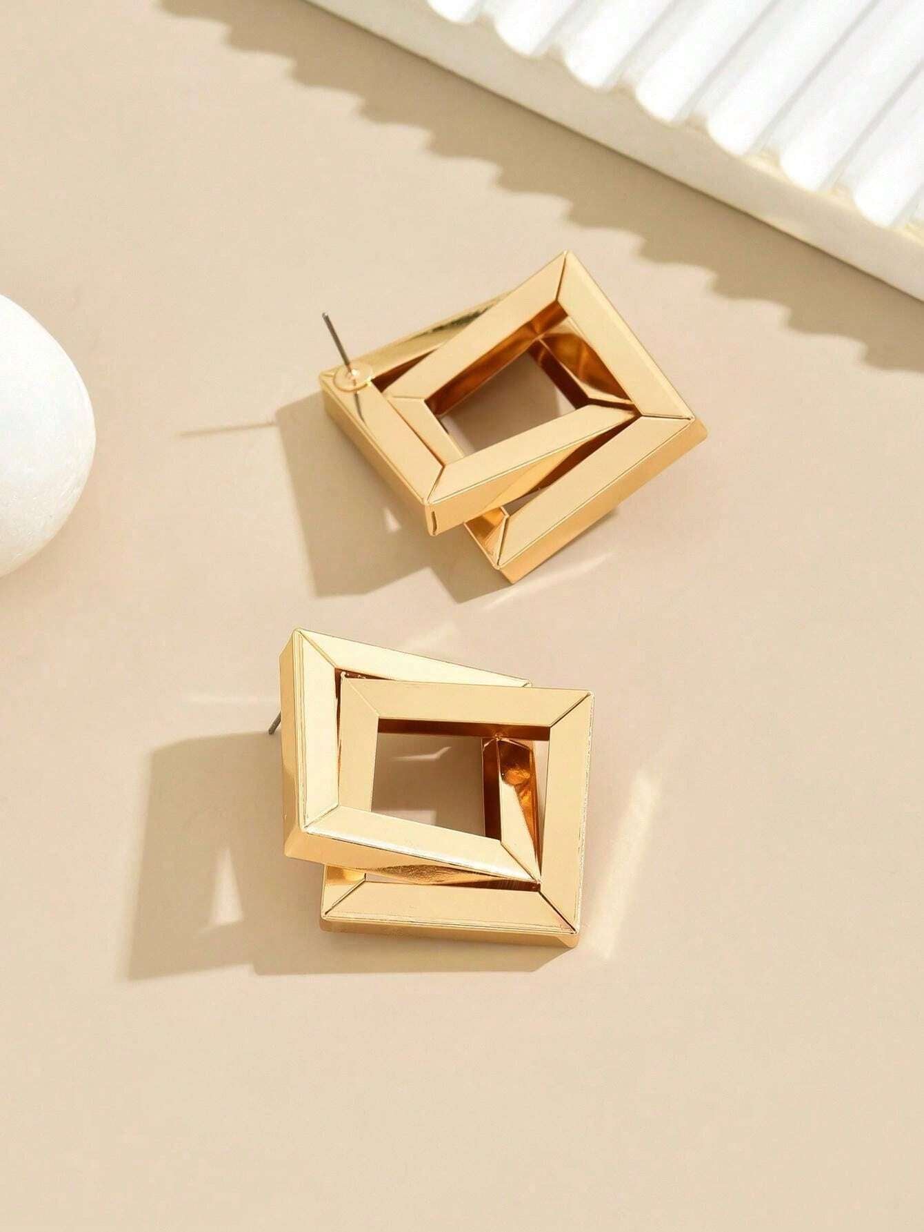 1Pair Gold-Color Multi-Layered Square & Irregular Shape Statement Earrings with Rhombus Circle Design - Ideal for Daily Wear, Commuting, Work, Hangouts, Travel, Festival, Bar, Shopping, Gifting to Family and Friends